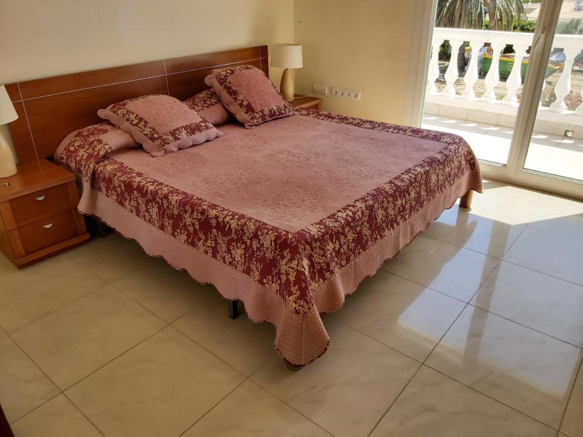 Casa Amb Piscina Privada Villa Empuriabrava Eksteriør bilde